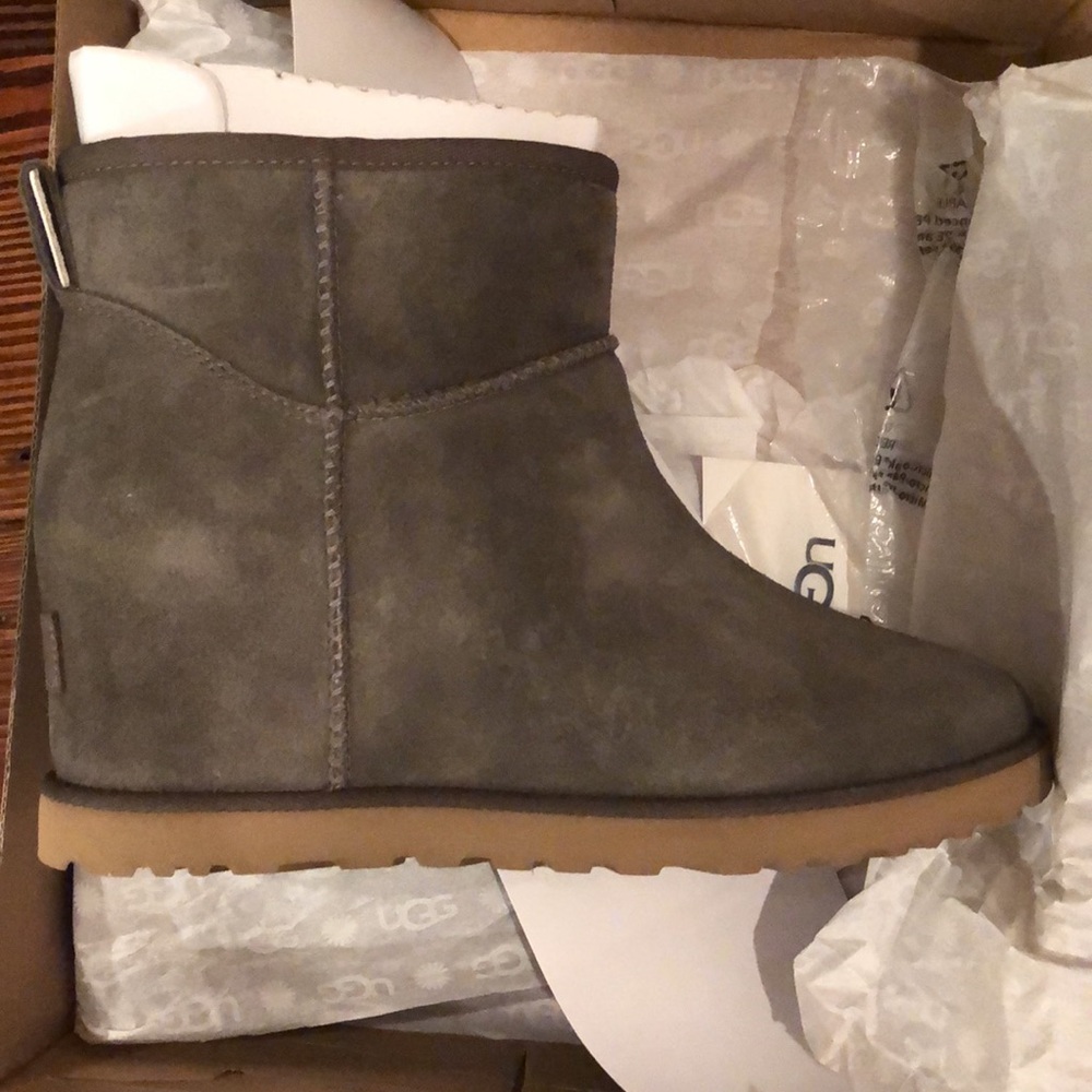 NWT in box Ugg Femme Mini Wedge bootie